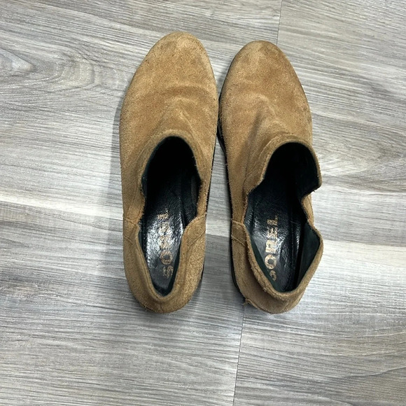 Sorel slip  on suede booties size 8.5 - Picture 6 of 12